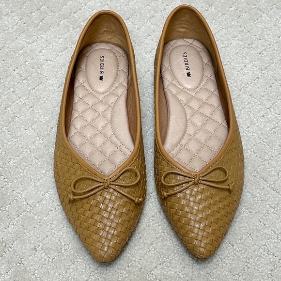 Birdies The Goldfinch tan woven flats size 8 - Picture 2 of 4